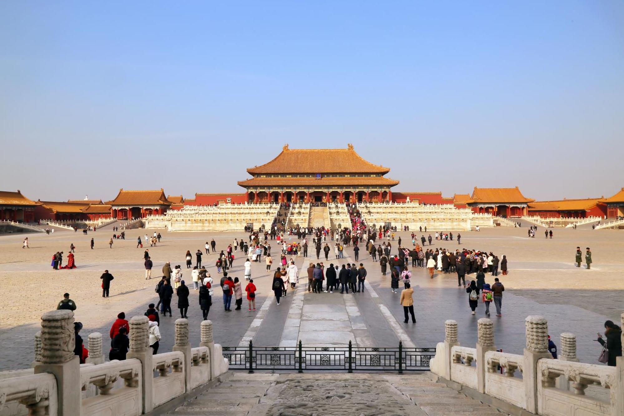 Happy Dragon City Center Alley Hotel -In The City Center With Big Window&Heater, Ticket Service&Free Coffee&Food Recommendation,Near Tian Anmen Forbiddencity,Easy To Get Traditional Walking Area&Shichahai Beijing Bagian luar foto